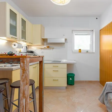 Gorgeous In With Wifi Košljun