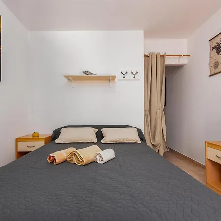 Lovely In With Wifi Apartment