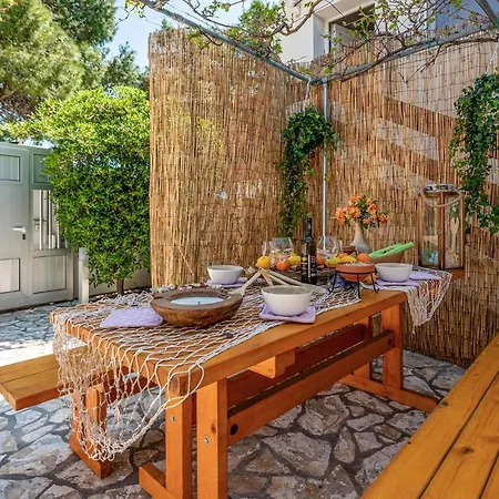 Gorgeous In With Wifi *