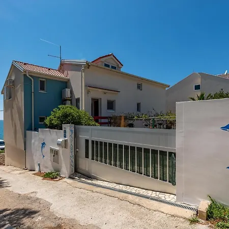 Gorgeous In With Wifi